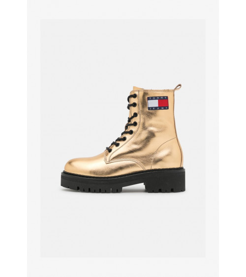 METALLIC LACE UP BOOT GOLD